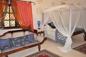 Kenyan House Boutique Hotel Малинди Экстерьер фото